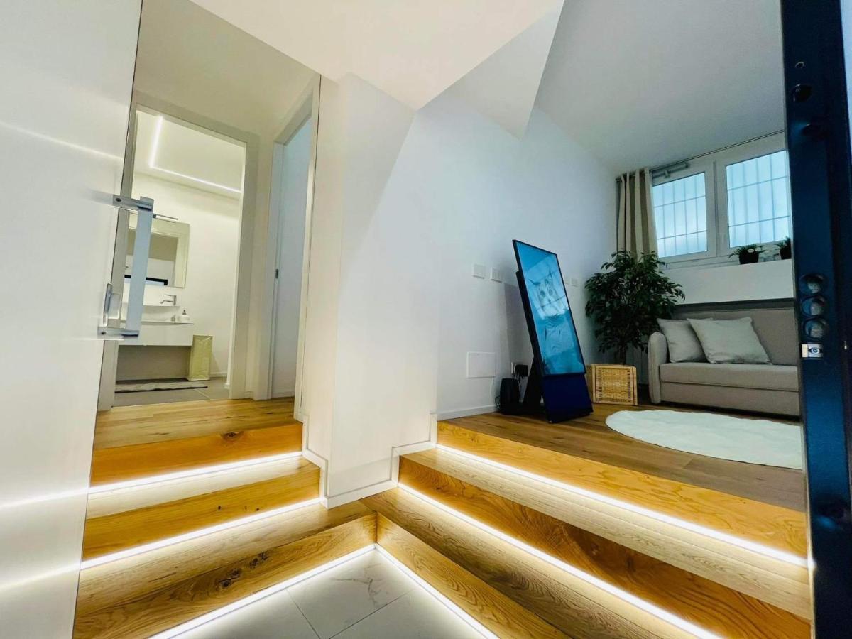 Led House Cadore - Bilocale Zona Milano Centro Milão Exterior foto